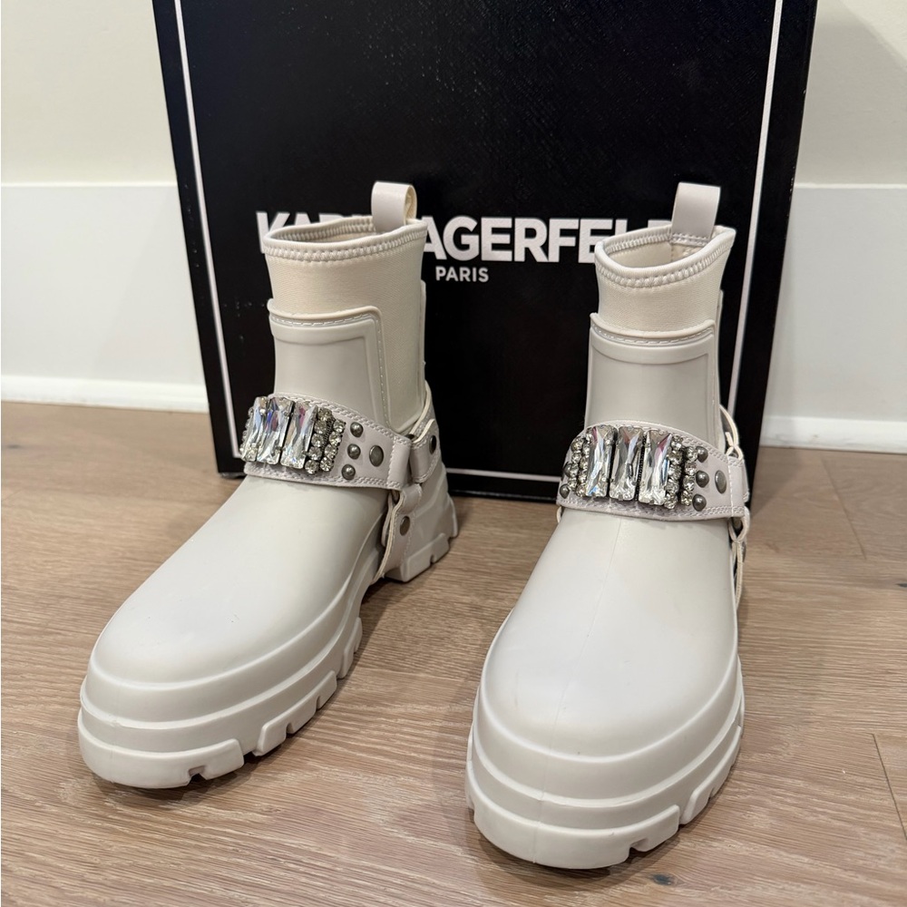 Karl Lagerfeld Women's Gray Combat Boots